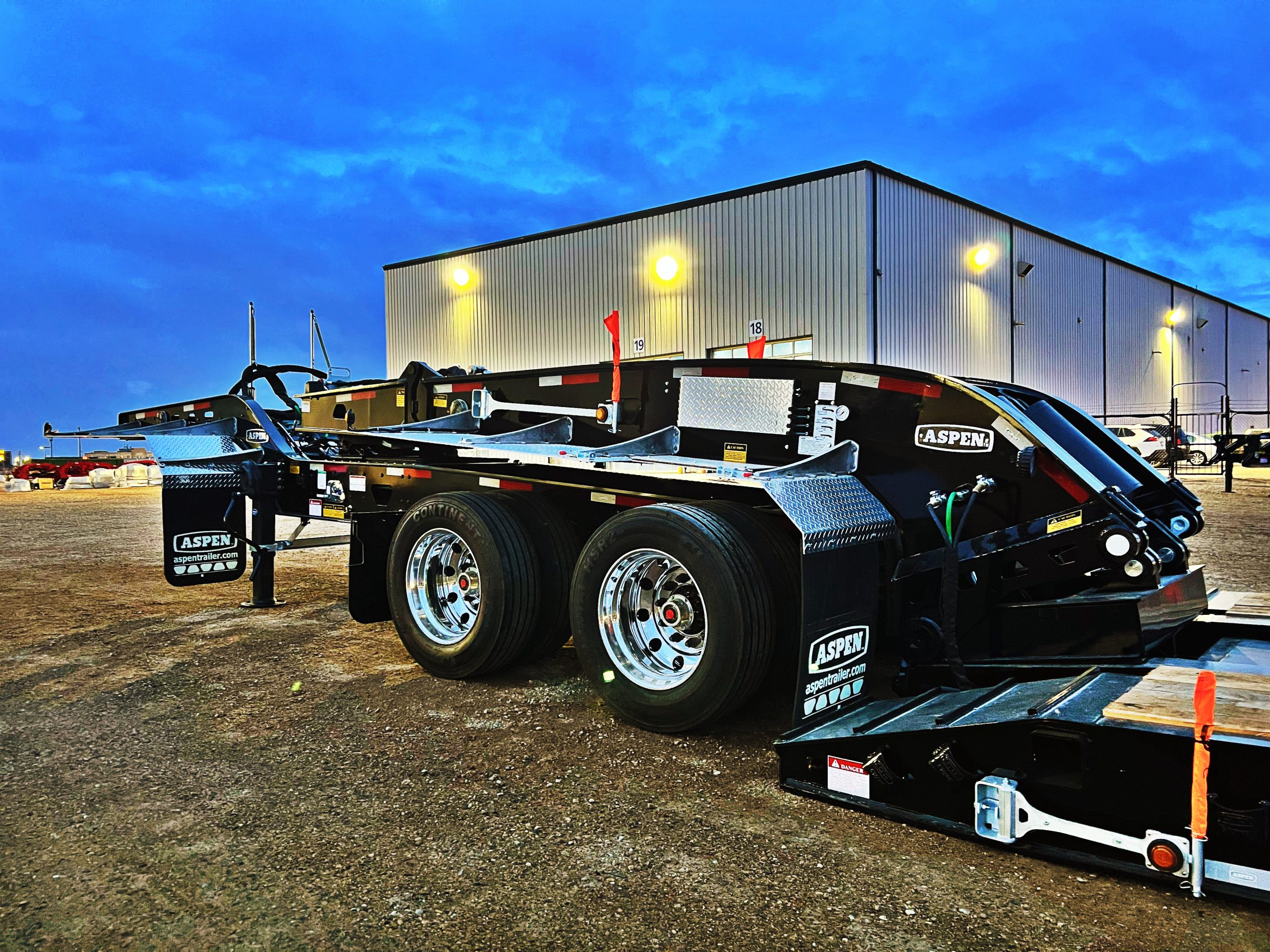 55 to 85 Ton Transporters - image 6 of 6